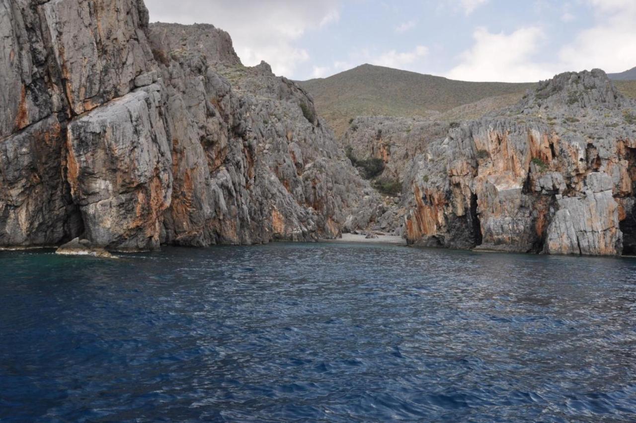 Island Oasis Poolside Paradise In Crete Agia Varvara  Εξωτερικό φωτογραφία